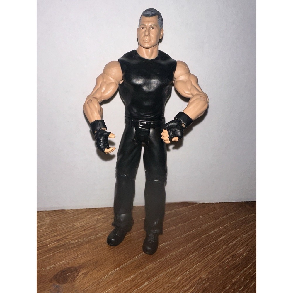 VINCE McMAHON hard to find WWE wrestling FIGURE by MATTEL rare 7"